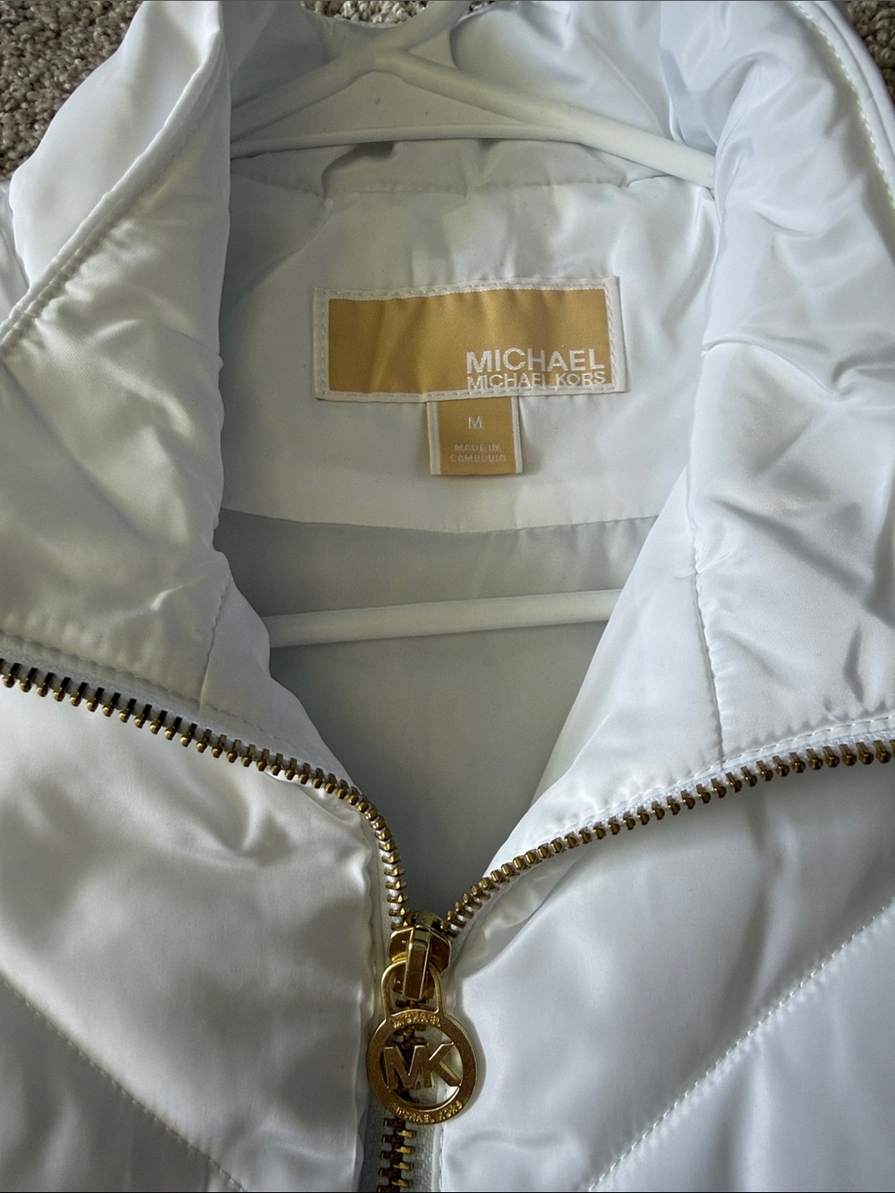 MICHAEL Michael Kors Vest - White Quilted Chevron Vest with Gold Zip - Picture 2 of 3